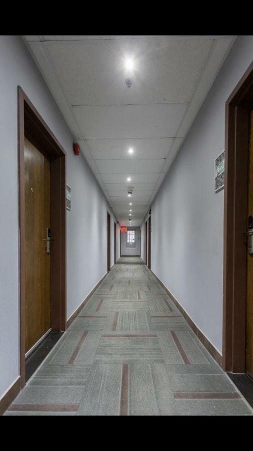 Downtown Crescent Night Life 208# Appartement *